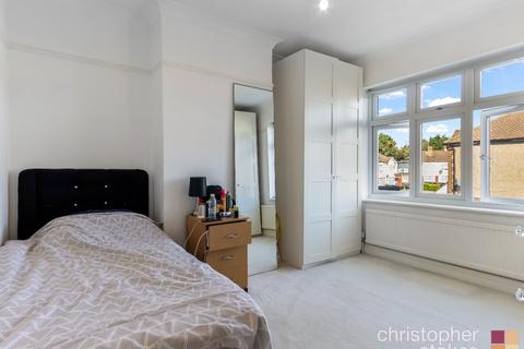 3 bedroom terraced house for sale, Trinity Lane, Waltham Cross, EN8