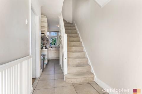 47 Trinity Lane, Waltham Cross, EN8 7EL