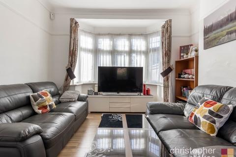 47 Trinity Lane, Waltham Cross, EN8 7EL
