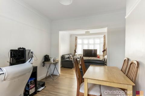 47 Trinity Lane, Waltham Cross, EN8 7EL