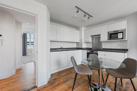 2 bedroom apartment to rent, West Smithfield, London, EC1A