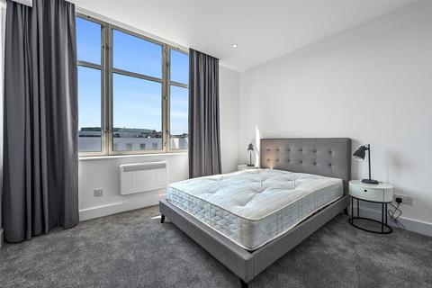 2 bedroom apartment to rent, West Smithfield, London, EC1A