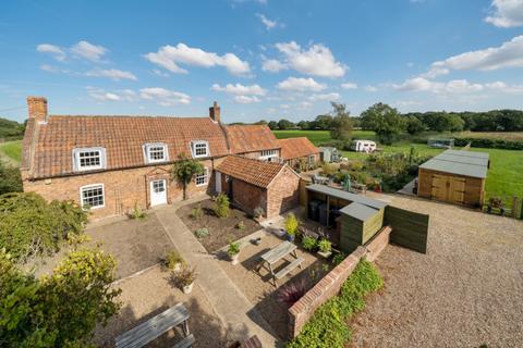 Grange Cottage Bassingham Road, Aubourn, Lincoln, LN5 9EA