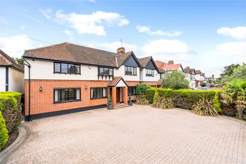 84 The Ridgeway, London, E4 6PU