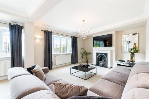 84 The Ridgeway, London, E4 6PU
