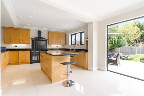 84 The Ridgeway, London, E4 6PU