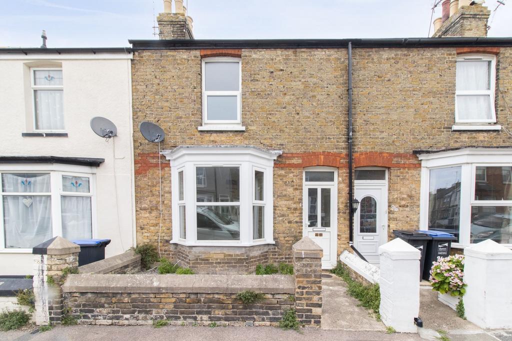 Byron Avenue, Margate, CT9 2 bed terraced house for sale £200,000