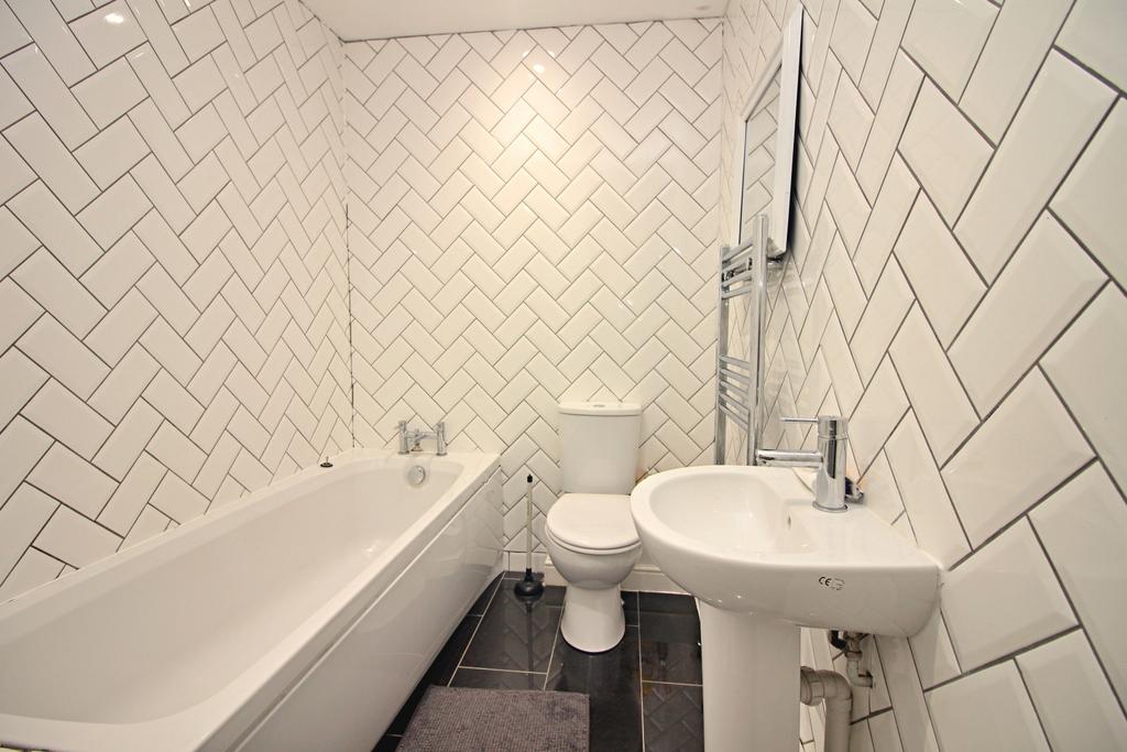 Main Bathroom