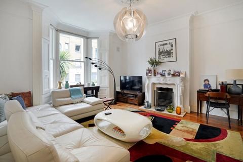 5 bedroom house to rent, Greville Road West Hampstead NW6
