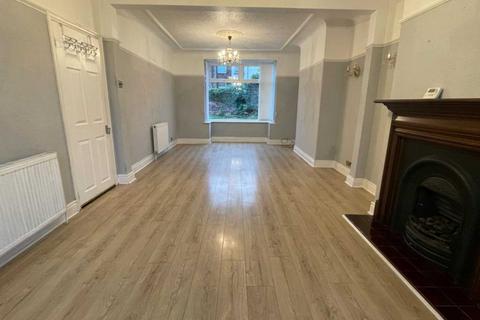 162 Queens Drive, Mossley Hill, Liverpool, L18 1JW