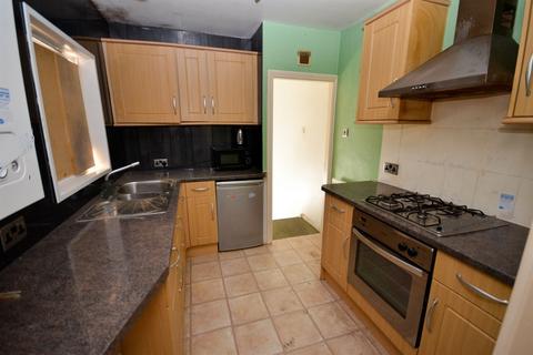 2 bedroom flat for sale, Cooperative Terrace, Washington