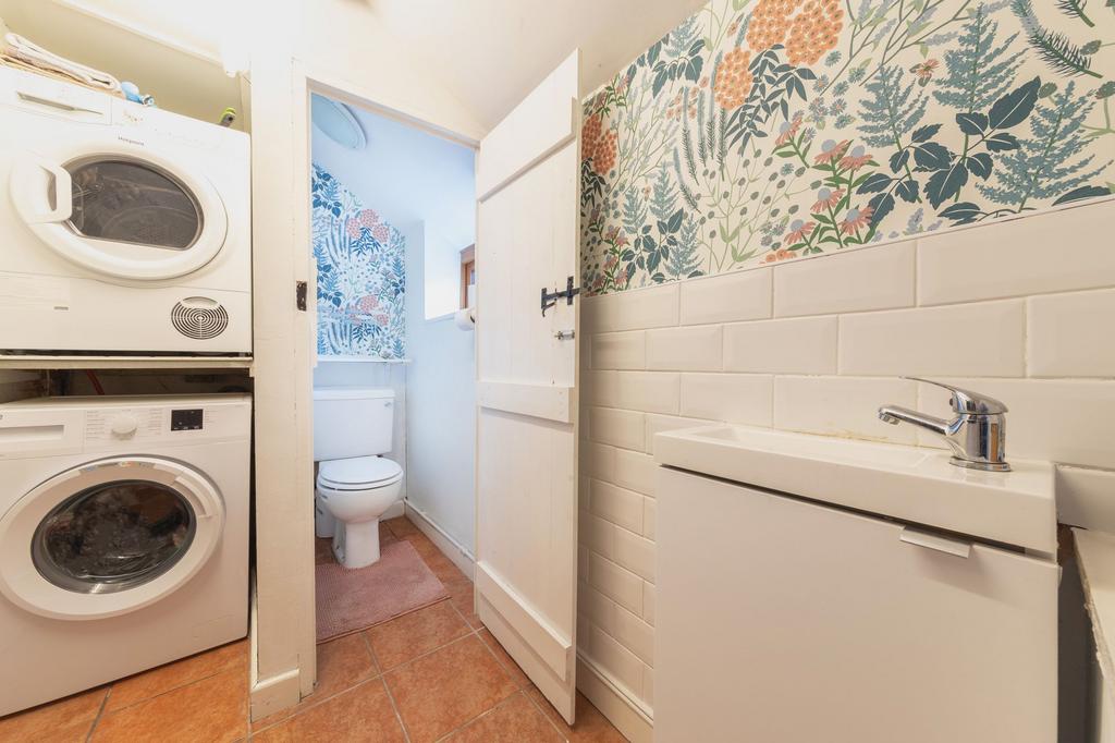 Utility Room / WC