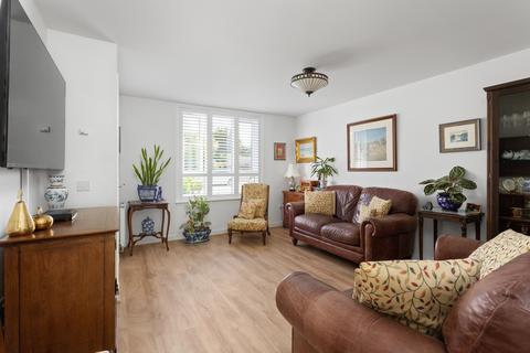 1 Bauld Drive, Edinburgh, EH21 8RQ