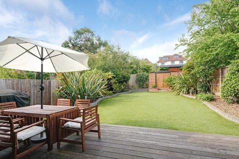 13 The Vale, London, NW11 8SE