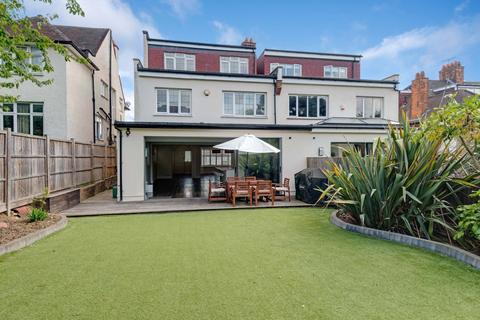 13 The Vale, London, NW11 8SE