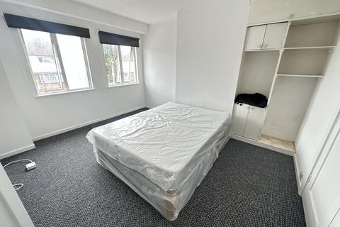 2 bedroom maisonette to rent - Royal Lane, West Drayton, Greater London, UB7