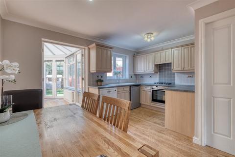 36 Calcutt Way, Shirley, Solihull, B90 1RS