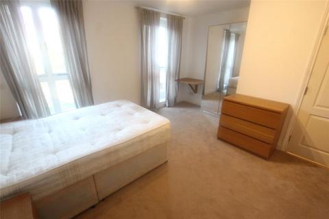 1 bedroom in a flat share to rent - Brunel Road, London, SE16