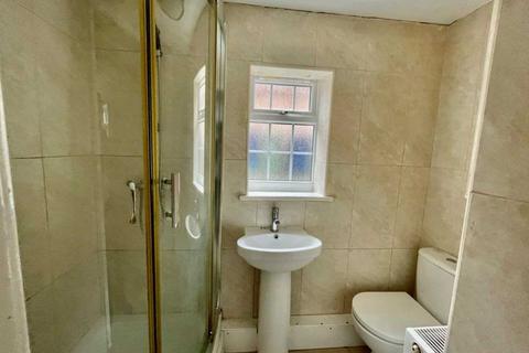 Studio to rent, Chester Road, Sunderland SR2