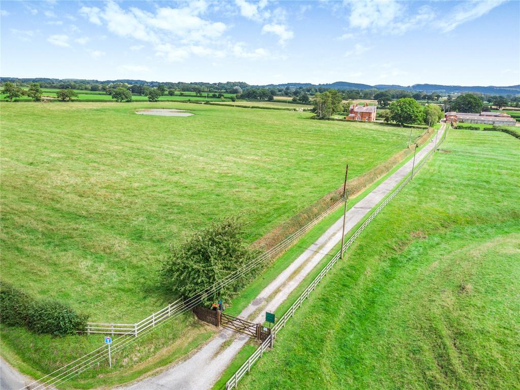 Entrance Driveway