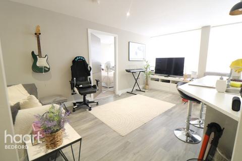 1 bedroom apartment for sale, Mill Street, Bedford