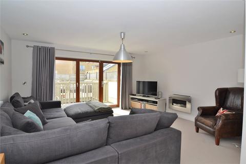 38 Third Cross Road, Twickenham, TW2 5DU