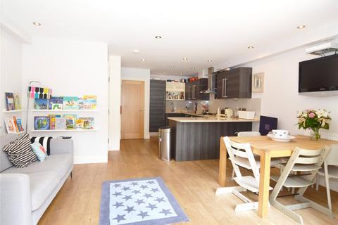 38 Third Cross Road, Twickenham, TW2 5DU