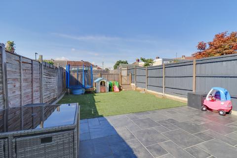 153 Bishops Road, Southampton, SO19 2FF