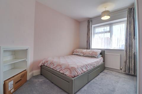 153 Bishops Road, Southampton, SO19 2FF