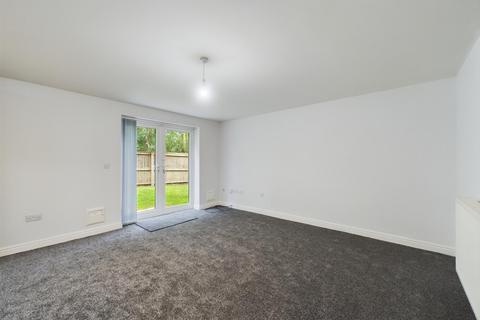 2 bedroom flat for sale, Delph Hollow Way, Sherdley Park, St Helens, WA9