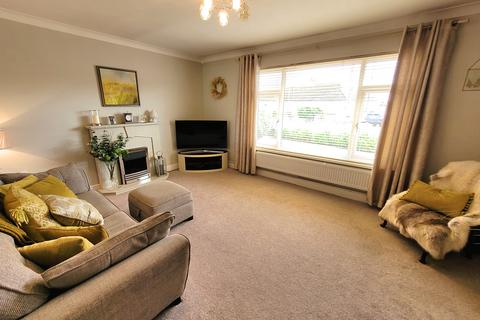 16 Connaught Close, Nottage, Porthcawl, CF36 3SL