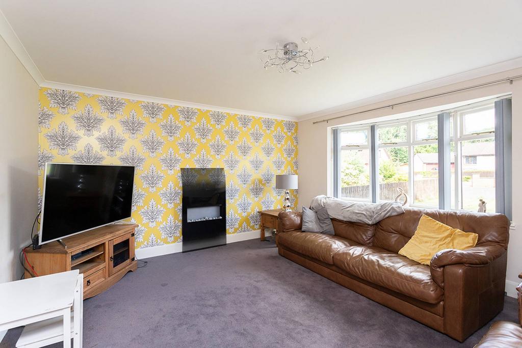 13 Parbroath Road, Finglassie, Glenrothes, KY7 4TH 4 bed detached house
