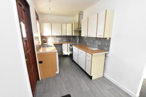 2 bedroom semi-detached house to rent, Lindsay Avenue, Dalneigh, Inverness, IV3
