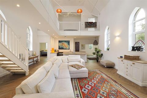 4 bedroom detached house for sale, The Methodist Church, The Street, Ash