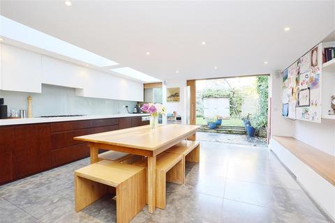 5 bedroom terraced house to rent - Ulysses Road, London, NW6