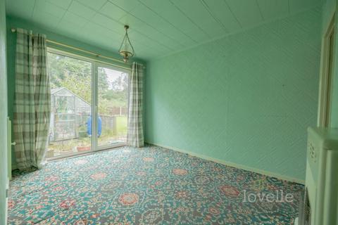 3 bedroom semi-detached house for sale - Woodfield Road, Lincolnshire, Gainsborough, Lincolnshire, DN21 1RB