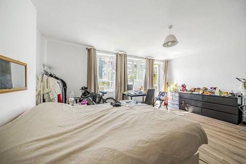 4 bedroom maisonette for sale, Dod Street, Tower Hamlets, London, E14