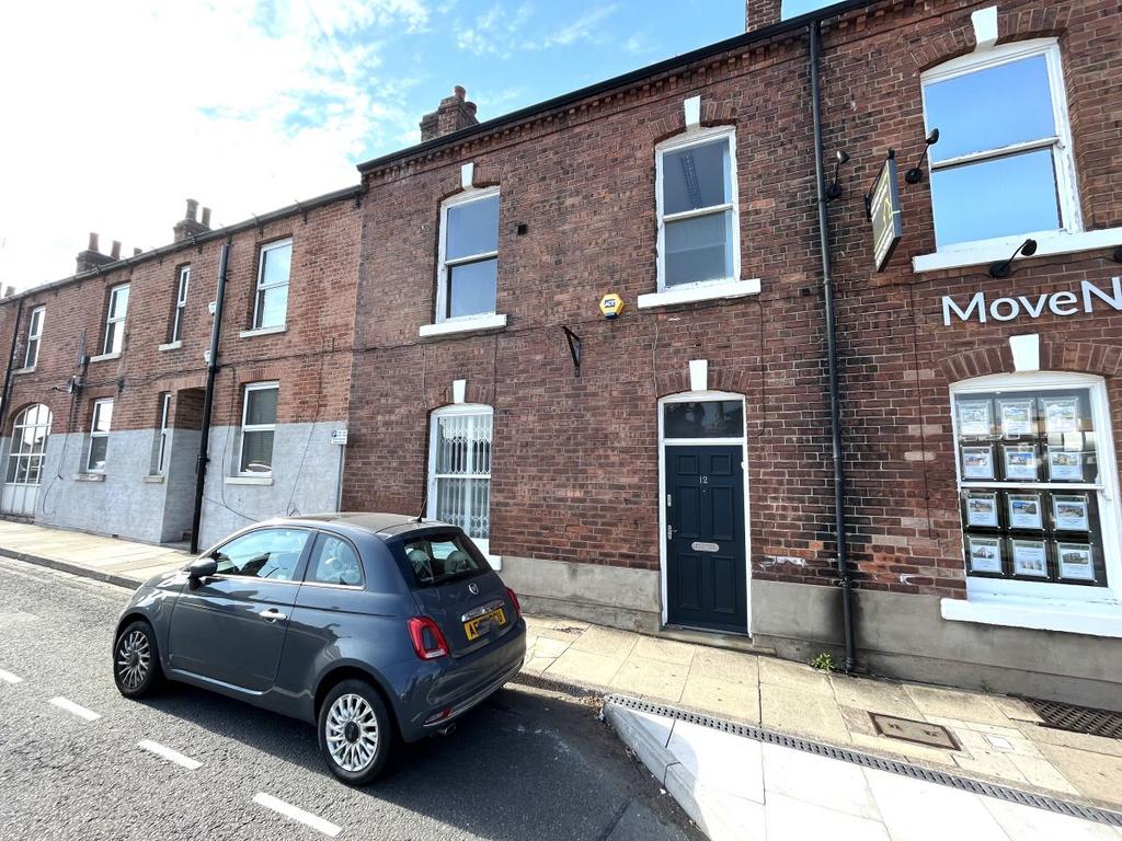Rishworth Street, Wakefield Office to rent £750 pcm (£173 pw)