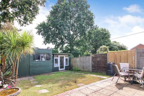 3 bedroom terraced house for sale, Samber Close, Lymington, Hampshire, SO41