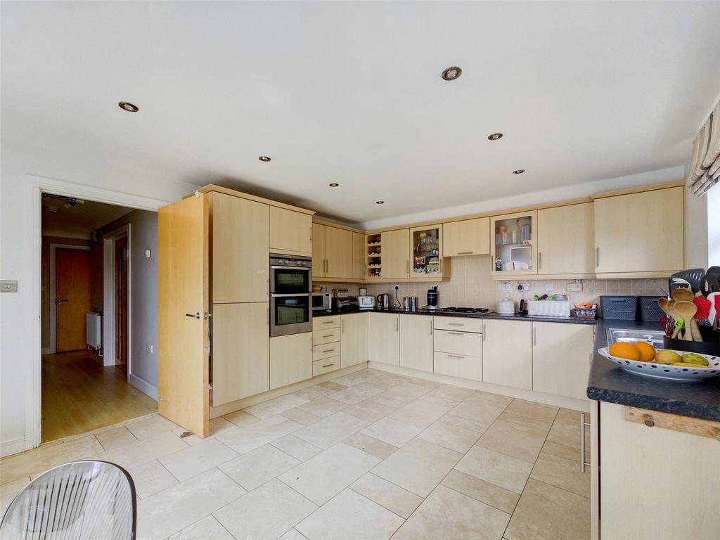 Browns Lane, Stonehouse... 5 bed detached house for sale £725,000