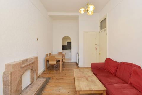 32 Bruntsfield Gardens, Edinburgh, EH10 4DZ