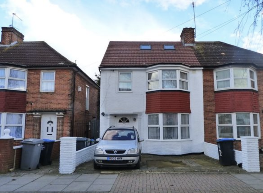 Monks Park, Wembley HA9 Studio £1,450 pcm (£335 pw)