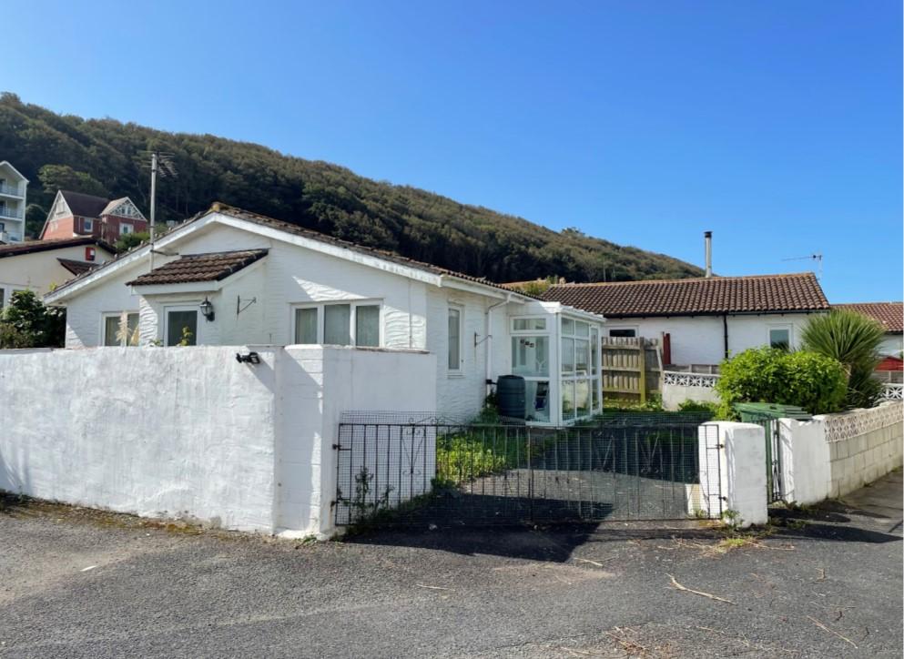 Kingsley Park, Westward Ho EX39 2 bed detached bungalow for sale £195,000