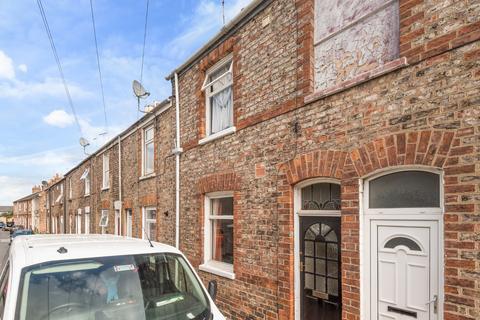 2 bedroom terraced house for sale - Granville Terrace, Lawrence Street, York, YO10