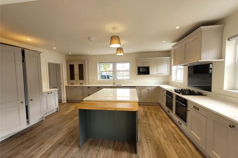 2 Chestnut Drive, Attleborough, NR17 2FH