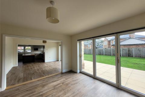 2 Chestnut Drive, Attleborough, NR17 2FH
