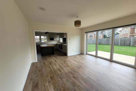 2 Chestnut Drive, Attleborough, NR17 2FH