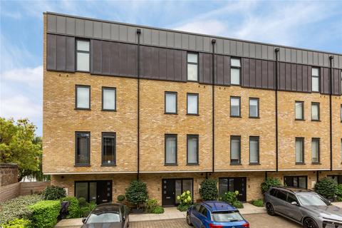 3 bedroom end of terrace house for sale, Oxbridge Terrace, Palace Wharf, Rainville Road, London
