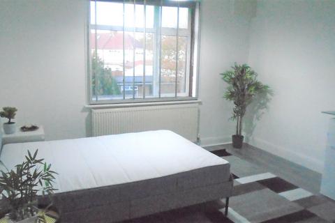 undefined, Hounslow TW5