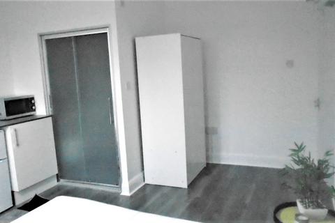 undefined, Hounslow TW5